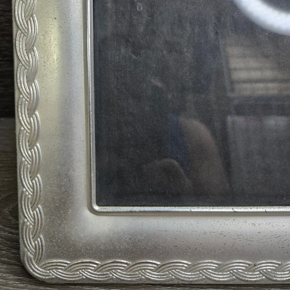 Silver Tone Metallic Brushed Braided Border Picture Frame 6.5